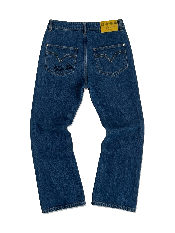 Jean Bootcut VENYCE — dos, poches brodées et patch cuir
